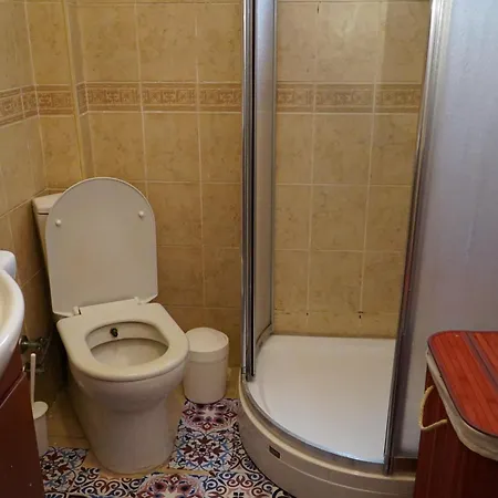 Chic And Spacious 2-bed Flat In Cihangir Apartment *