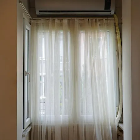 Chic And Spacious 2-bed Flat In Cihangir