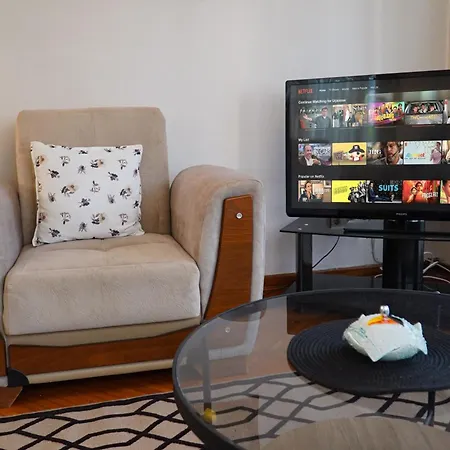 Apartment Chic And Spacious 2-bed Flat In Cihangir Istanbul