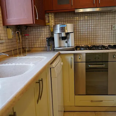 Chic And Spacious 2-bed Flat In Cihangir * Istanbulská provincie