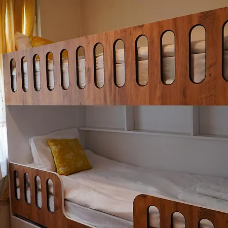 Chic And Spacious 2-bed Flat In Cihangir