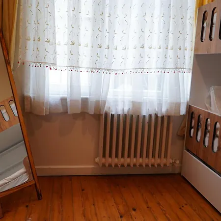 Chic And Spacious 2-bed Flat In Cihangir